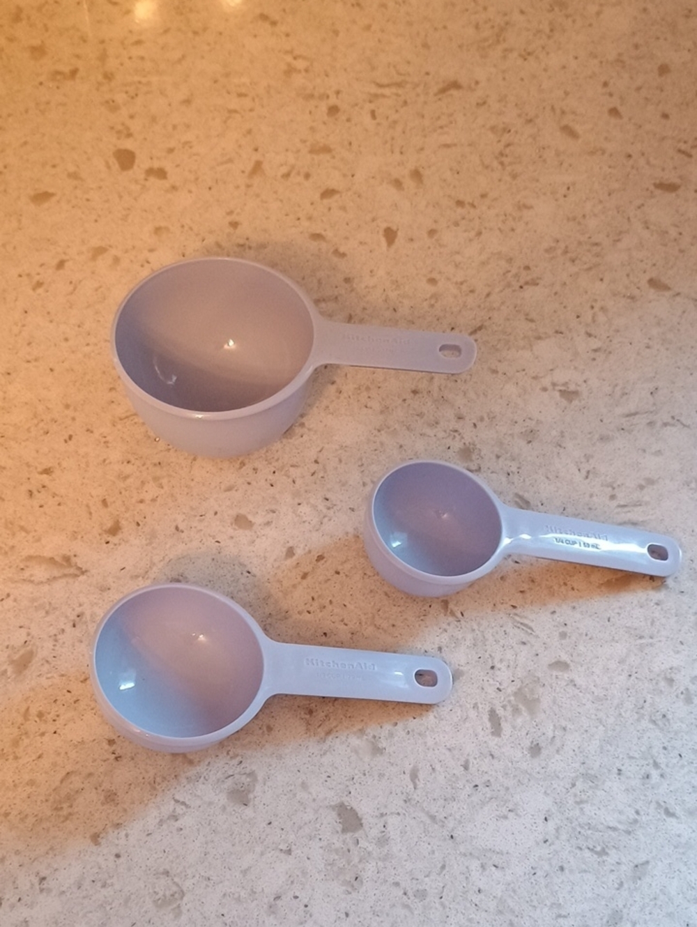 3 Piece Set KitchenAid Lavender Plastic Cup Measuring Scoop, 1, 1/3, 1/4 Cup